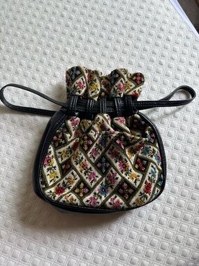 Vintage Needlepoint Drawstring Wristlet Bag - wMulticolor